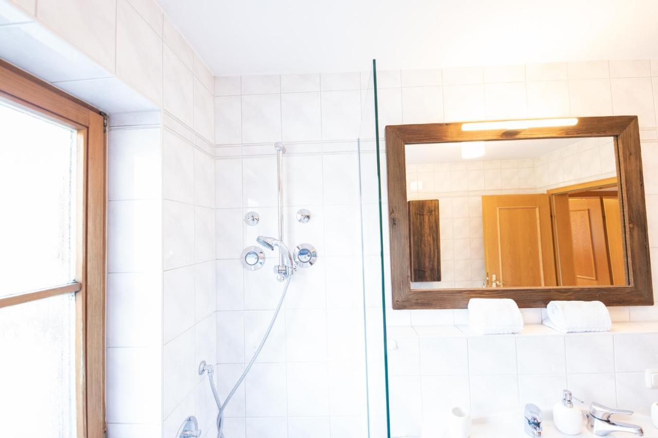Hausberg Apartment การ์มิช-พาร์เทนเคียร์เชน ภายนอก รูปภาพ