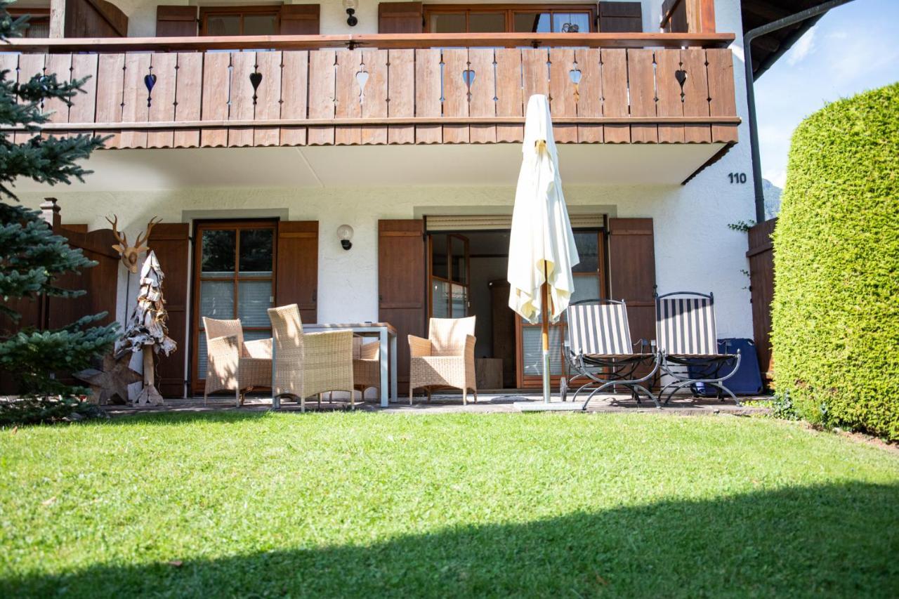 Hausberg Apartment การ์มิช-พาร์เทนเคียร์เชน ภายนอก รูปภาพ