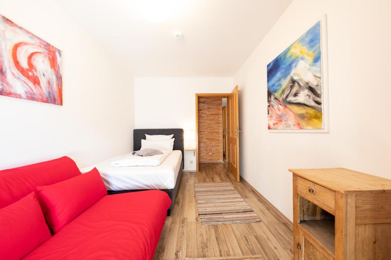 Hausberg Apartment การ์มิช-พาร์เทนเคียร์เชน ภายนอก รูปภาพ