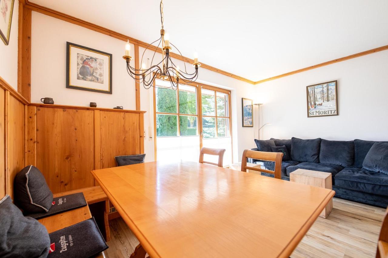 Hausberg Apartment การ์มิช-พาร์เทนเคียร์เชน ภายนอก รูปภาพ